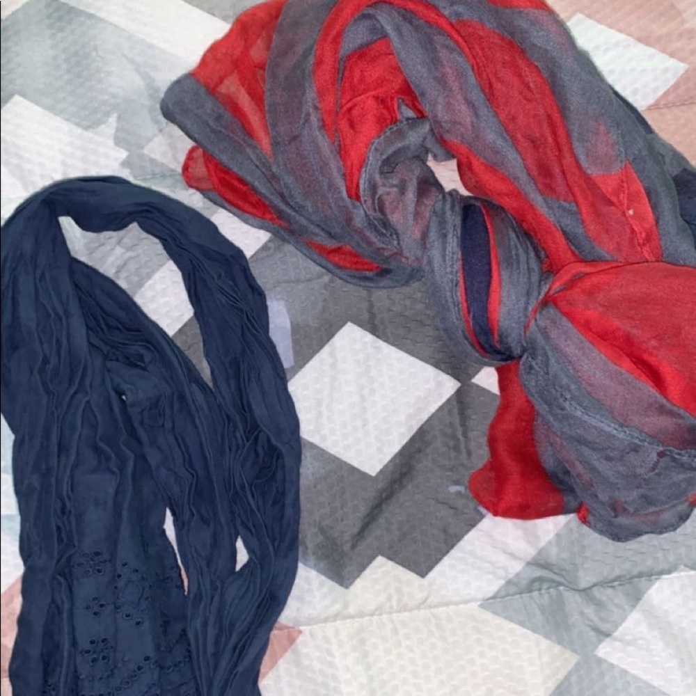 Old navy scarves